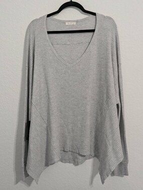 Miss Love Women's Grey Sunset Park Long Sleeve Top Oversized NWT (M/L)